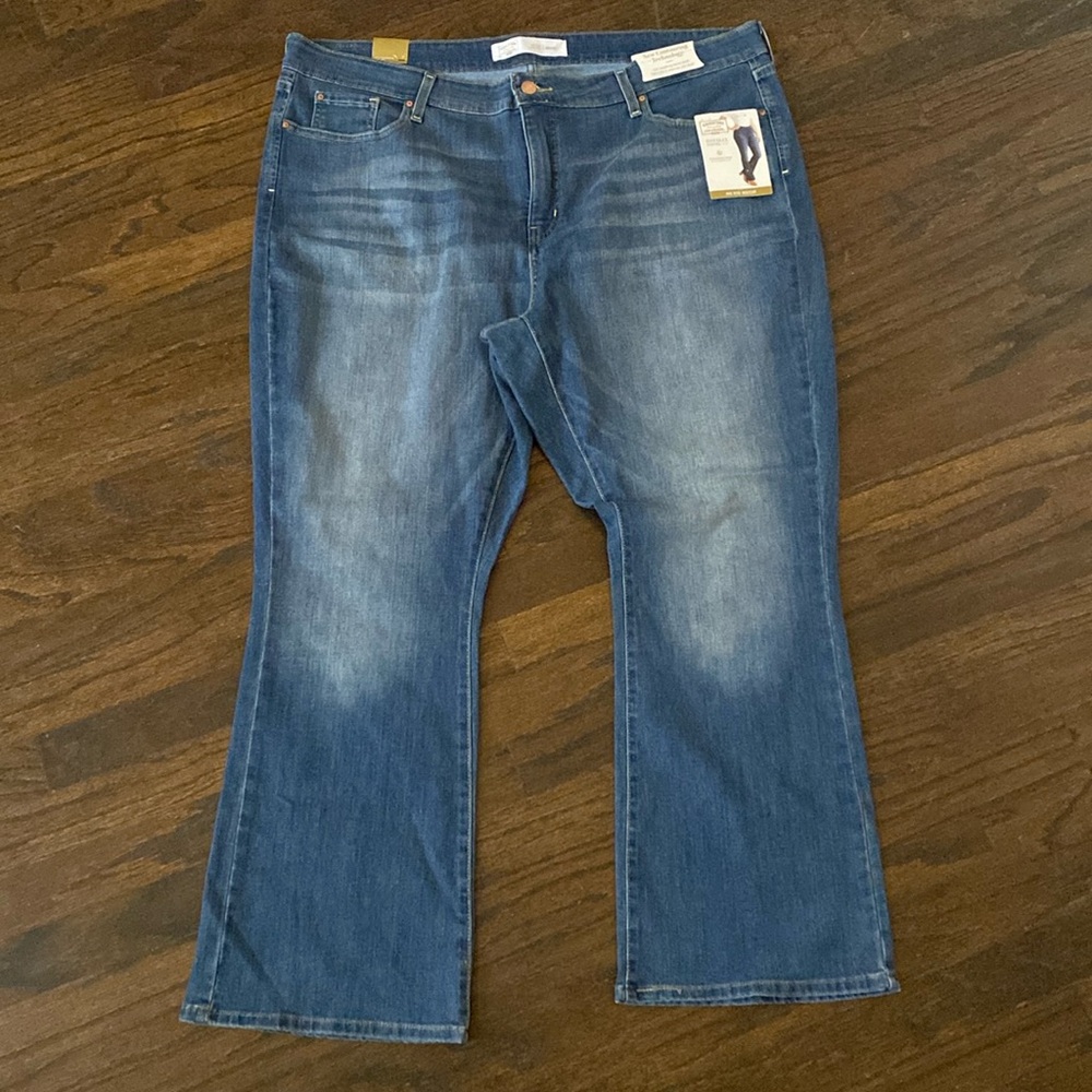 Levi Strauss Signature mid rise bootcut medium wash stretch denim jeans size 24S